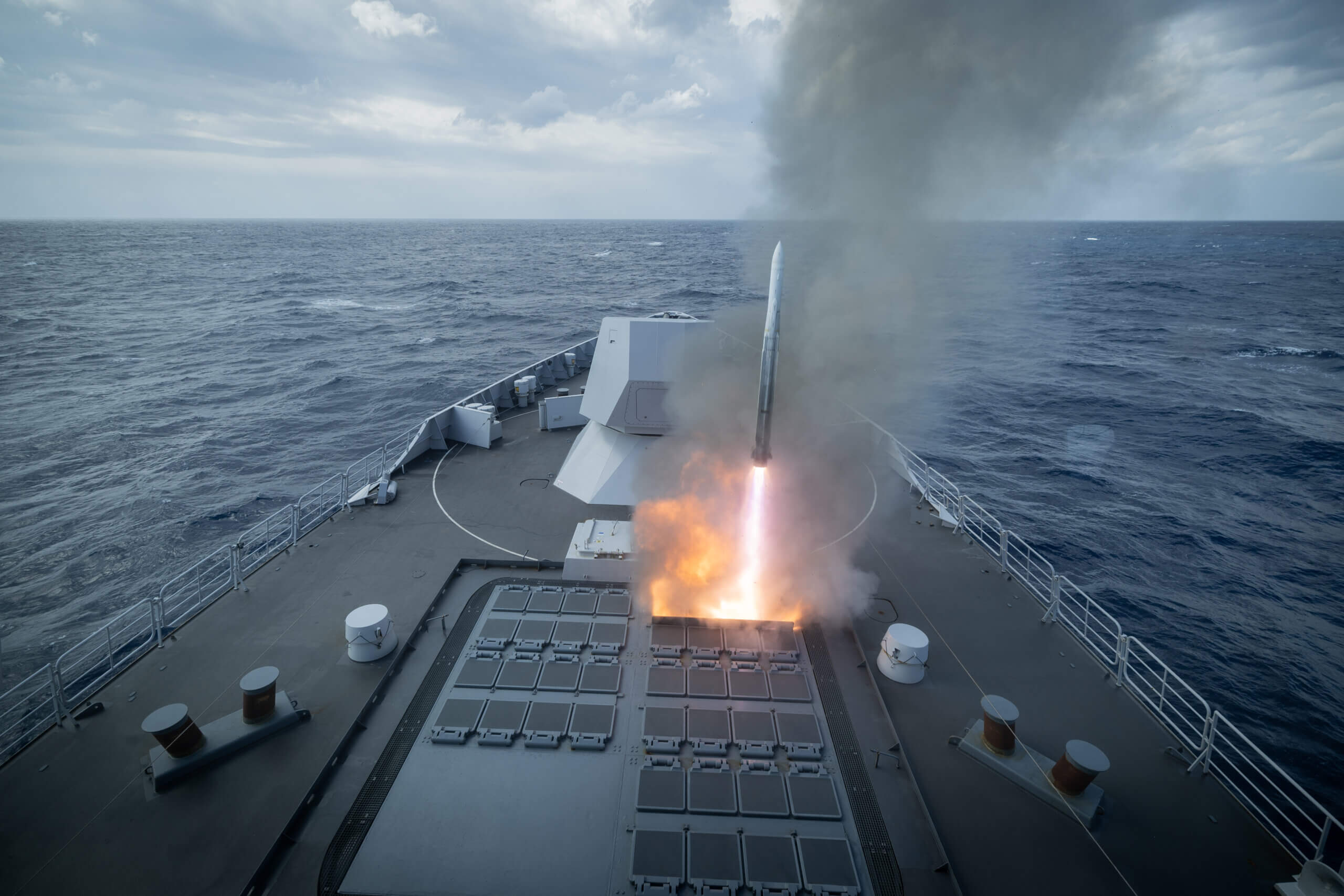 Kreta, 27 maart 2026

Lancering Zr. Ms. Evertse. Luchtverdedigingscapaciteit Zr.Ms. Evertse benadrukken.