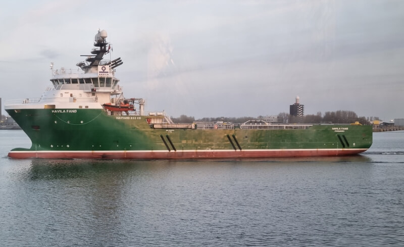5. 4 mei 2