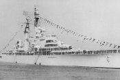 Hr Ms de Ruyter Kruiser 002 (800x487)